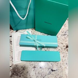 Tiffany & Co. Aqua Blue Gift Set braclet box